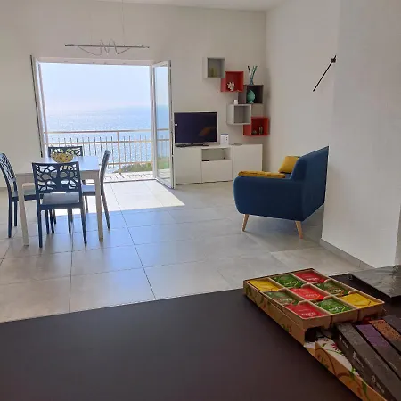 Διαμέρισμα Living Castro *